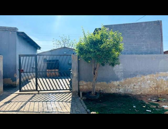 0 BEDROOM HOUSE FOR SALE IN COSMO CITY